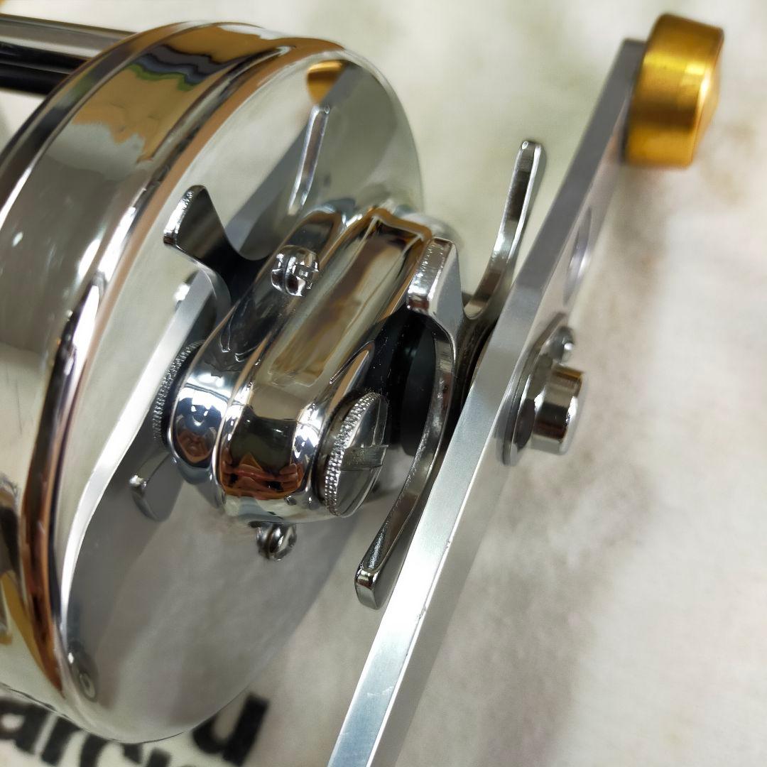 新春値下げレア完売✰極美品AbuGarcia Ambassadeur10000C