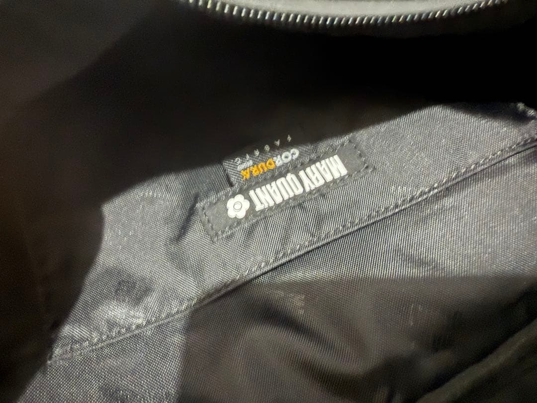 MARY QUANT ボディバッグ グレー ベージュ デイジー 柄