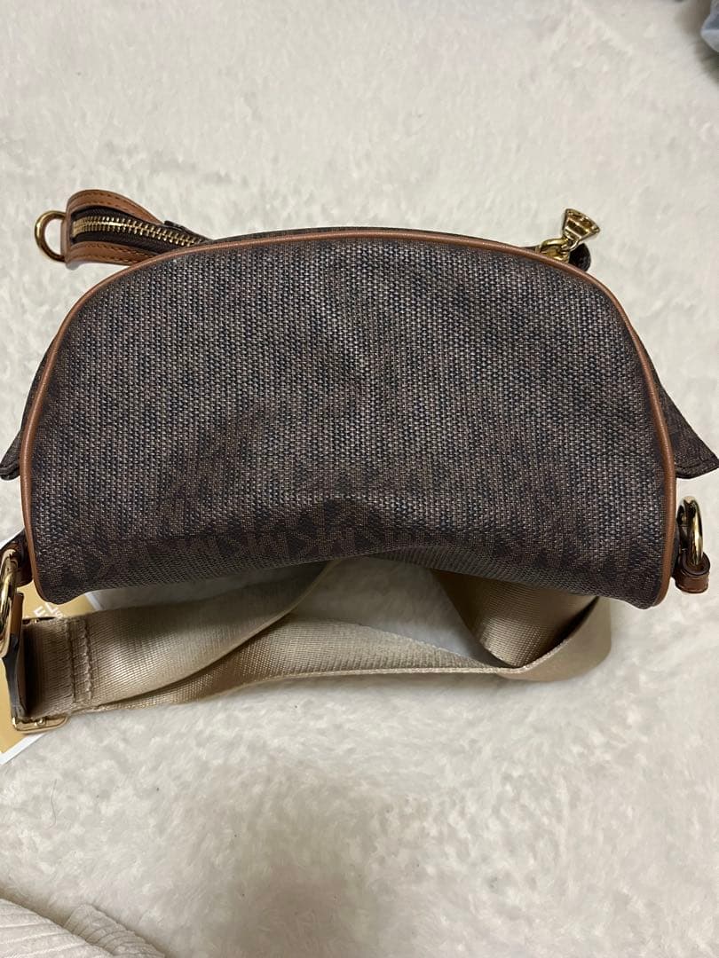 マイケルコース　ボディバッグ