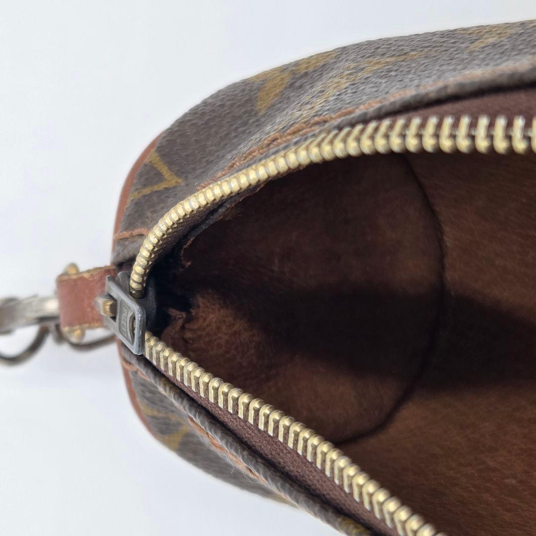 【美品】ルイ・ヴィトン　Louis Vuitton モノグラム ポーチ　パピヨン