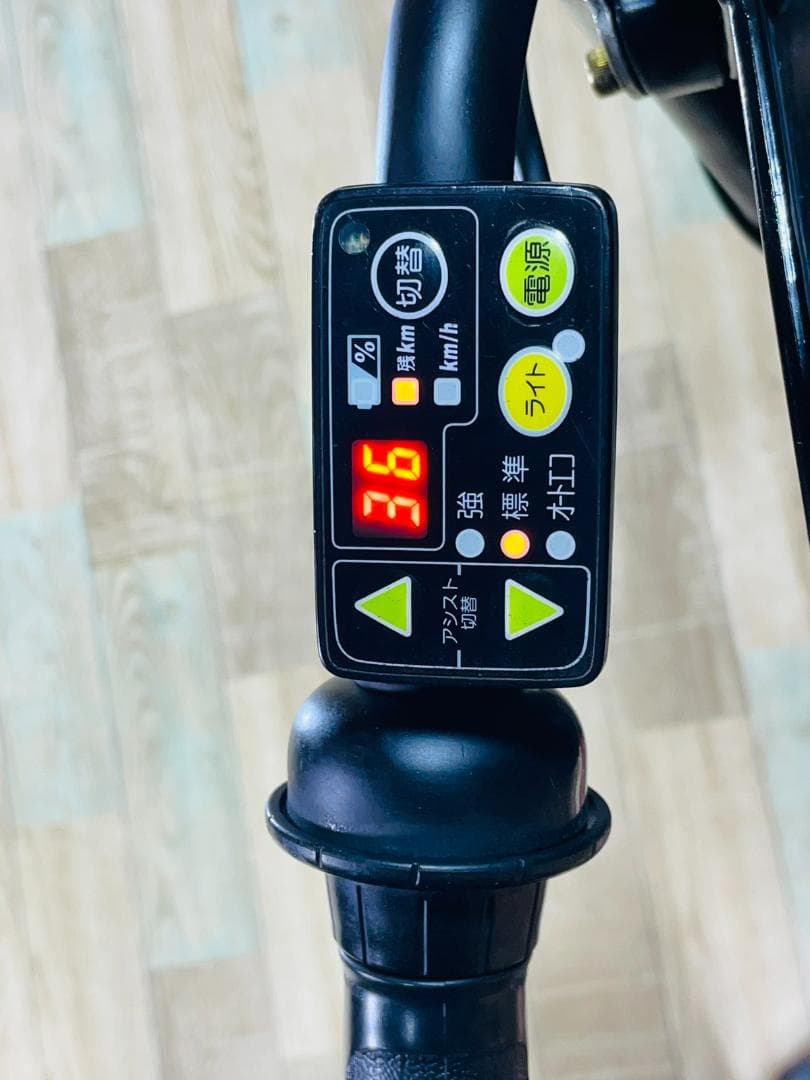 No１モデル レッド系 ヤマハ　子供乗せ電動アシスト自転車 H2860