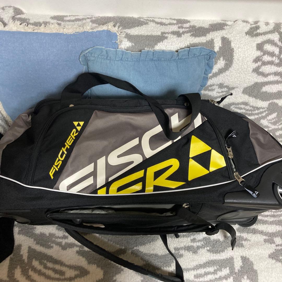 フィッシャー　大容量キャリーバック