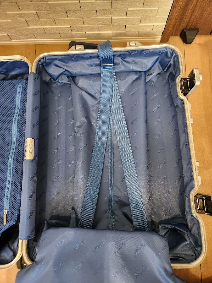 RIMOWA リモワ トパーズ 32L 機内持ち込み可（923.52.00.4）