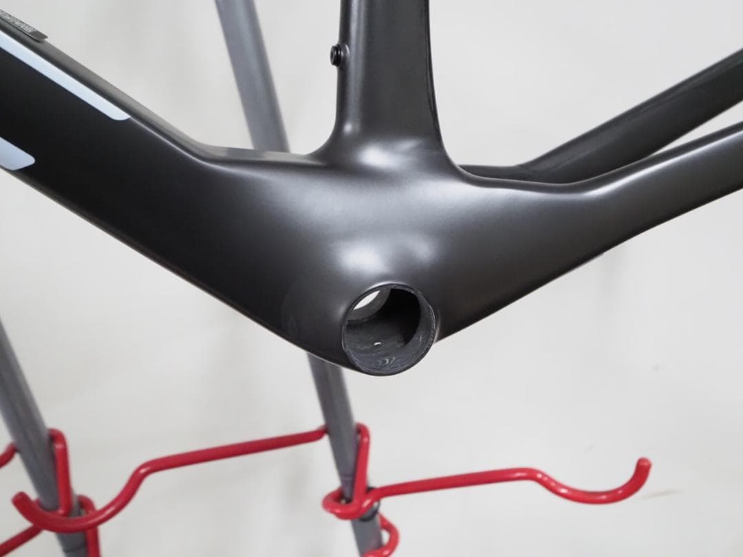 新品 BMC Teammachine R 01 47サイズ　軽量エアロロード