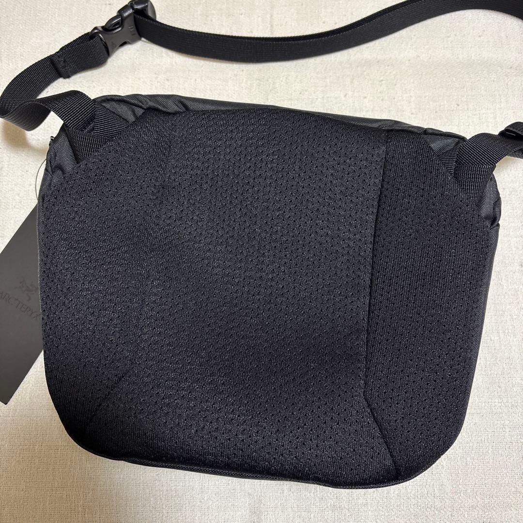 アークテリクス マンティス2 Dark Magic