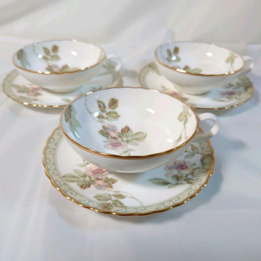 ローラアシュレイ アンジェリカ ティーカップ＆ソーサー 3客 - メルカリ