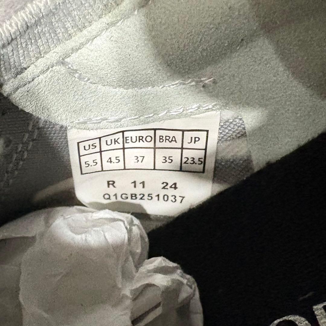 ミズノ モレリアネオサラベータジャパン TF 23.5cm