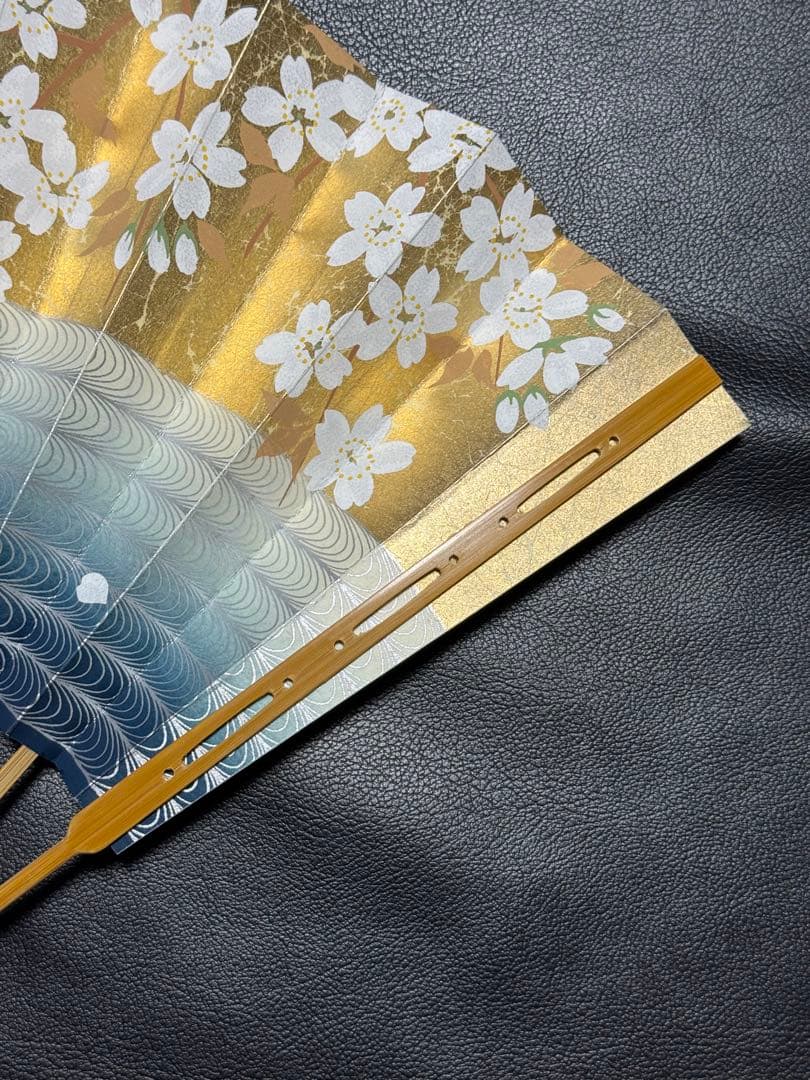 扇子　33cm 十松屋福井扇舗　鬘扇　朱妻明皇貴妃花軍花車図　仕舞扇　能楽　着物