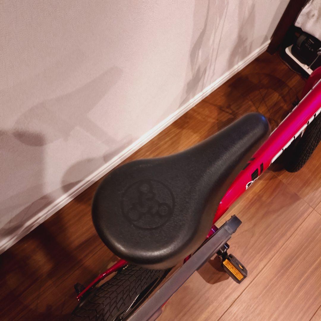 たのメル便【美品】STRIDER14xストライダー フューシャピンク スタンド付