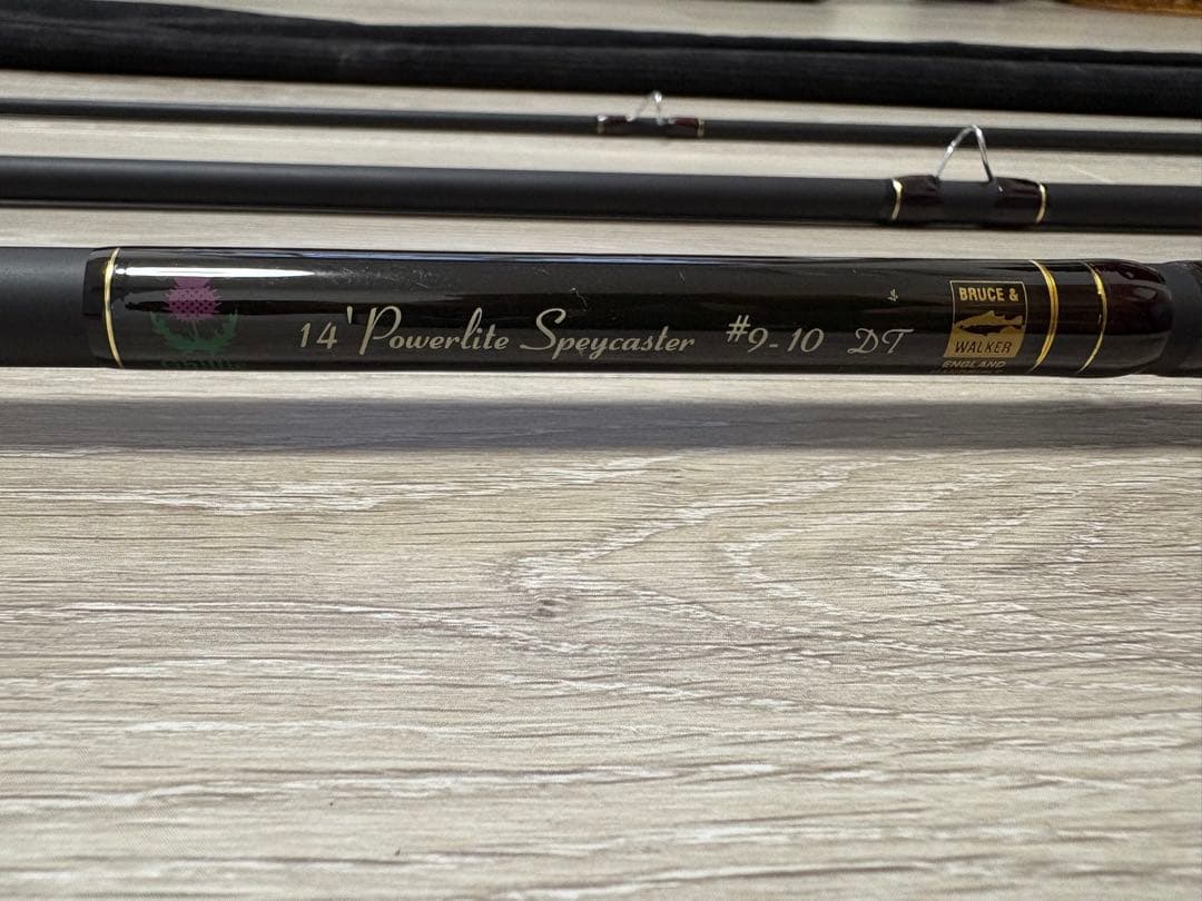 希少！バラのマークツーハンドフライロッド