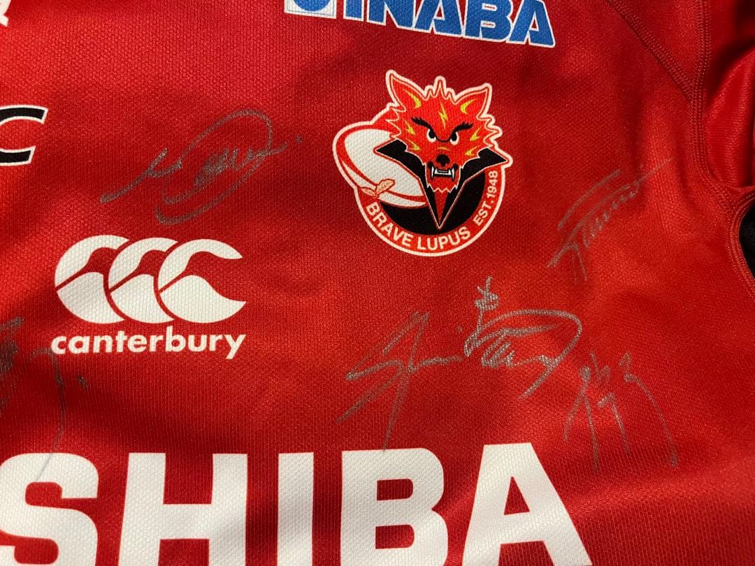 東芝プレイブルーパス東京 サイン入ユニフォーム リーチ モウンガ