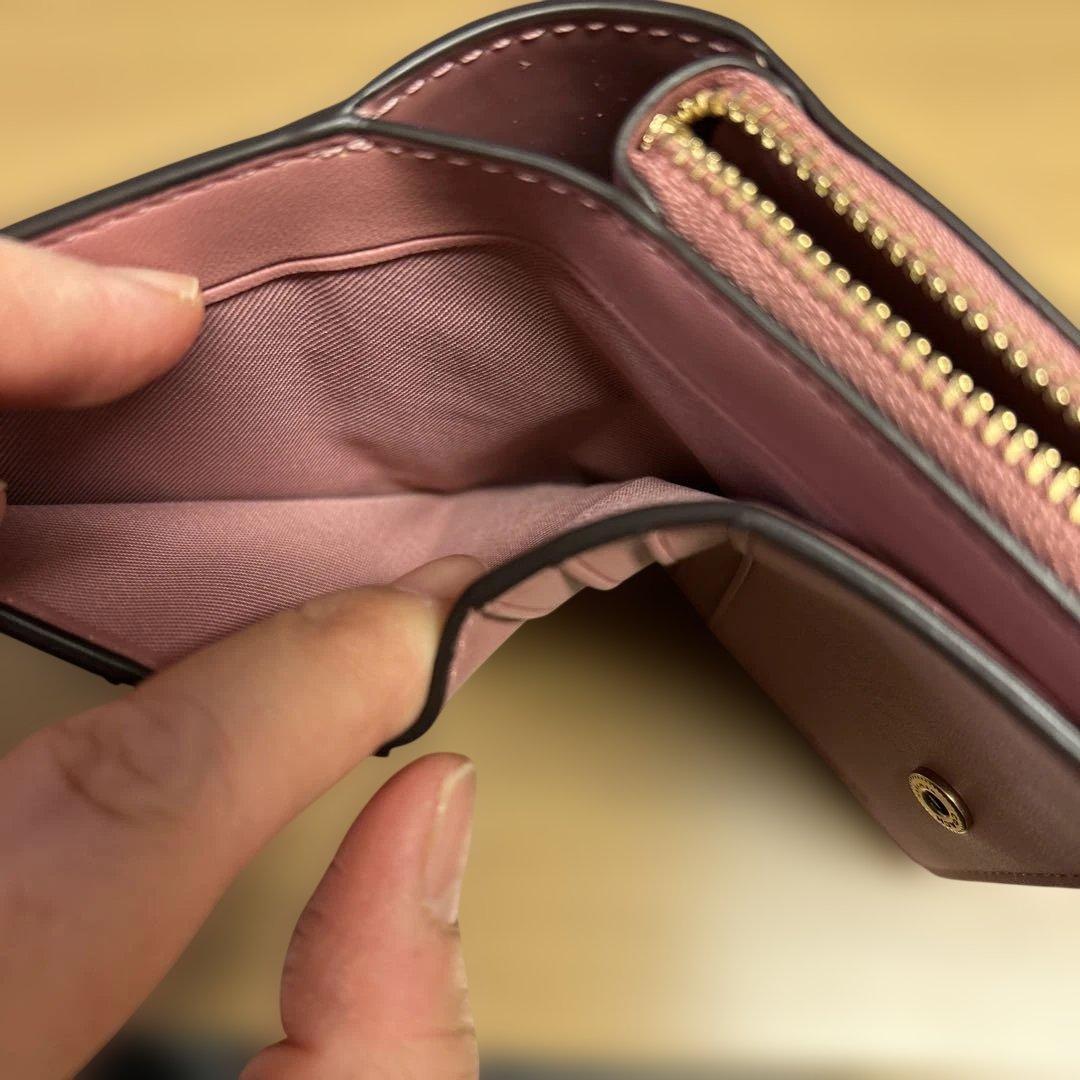 コーチ　二つ折り財布