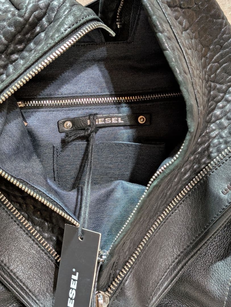 DIESEL ディーゼル LE-ZIPPER MHONIC リュック　ブラック
