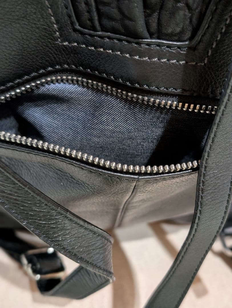 DIESEL ディーゼル LE-ZIPPER MHONIC リュック　ブラック