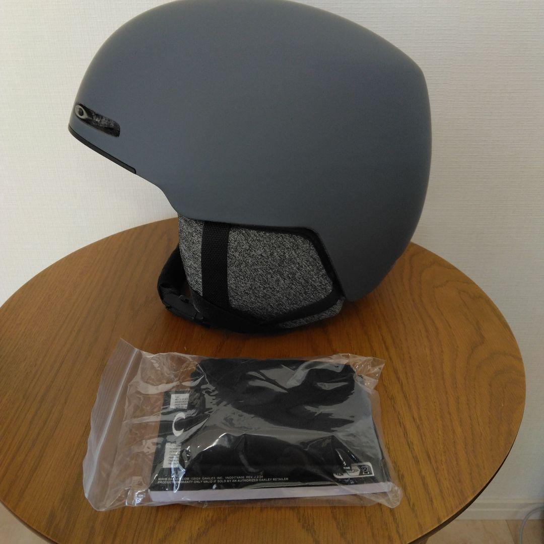 【新品】OAKLEY オークリー ヘルメット MOD1 Mサイズ グレー