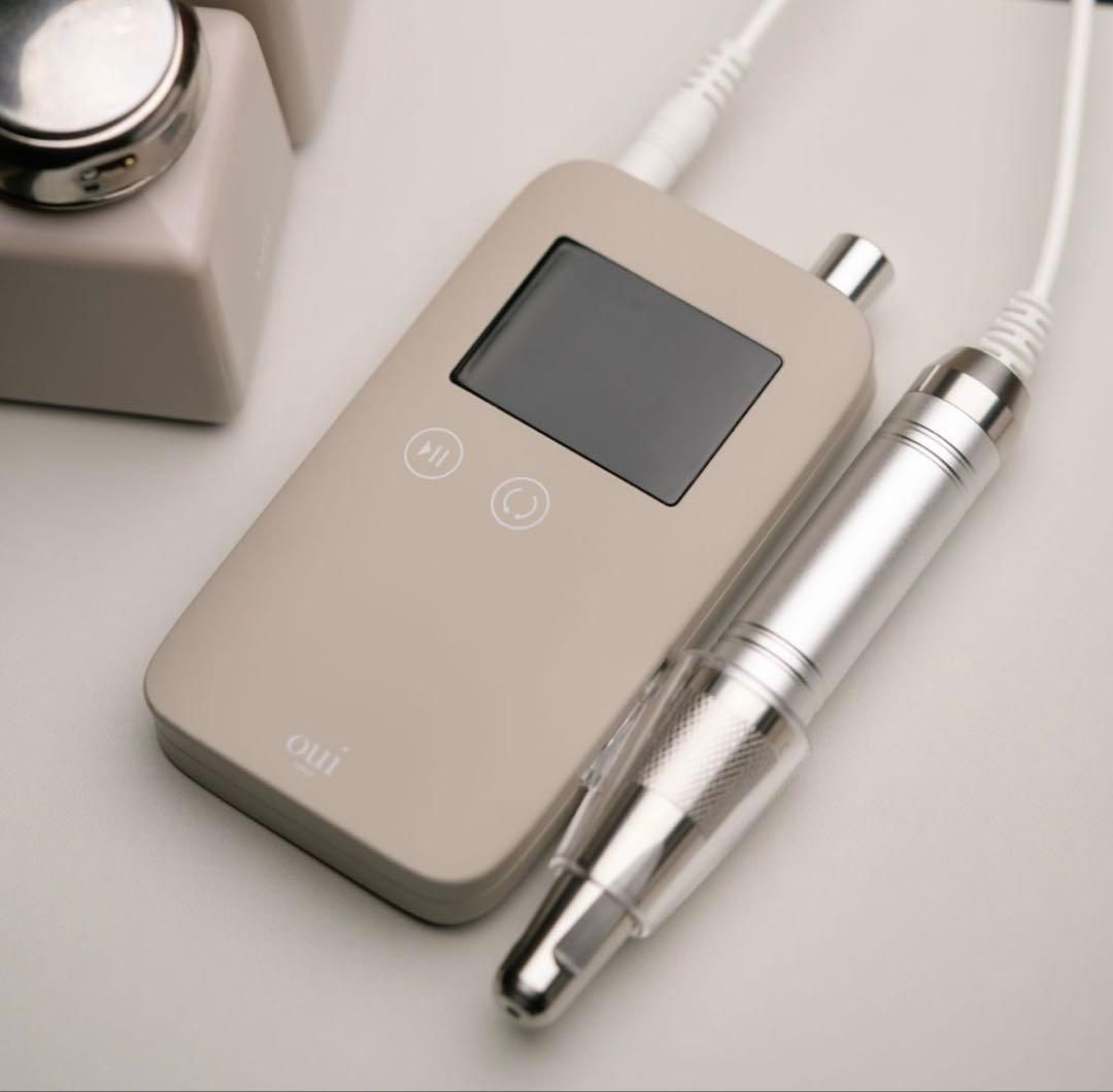 oui nails ネイルマシン グレー