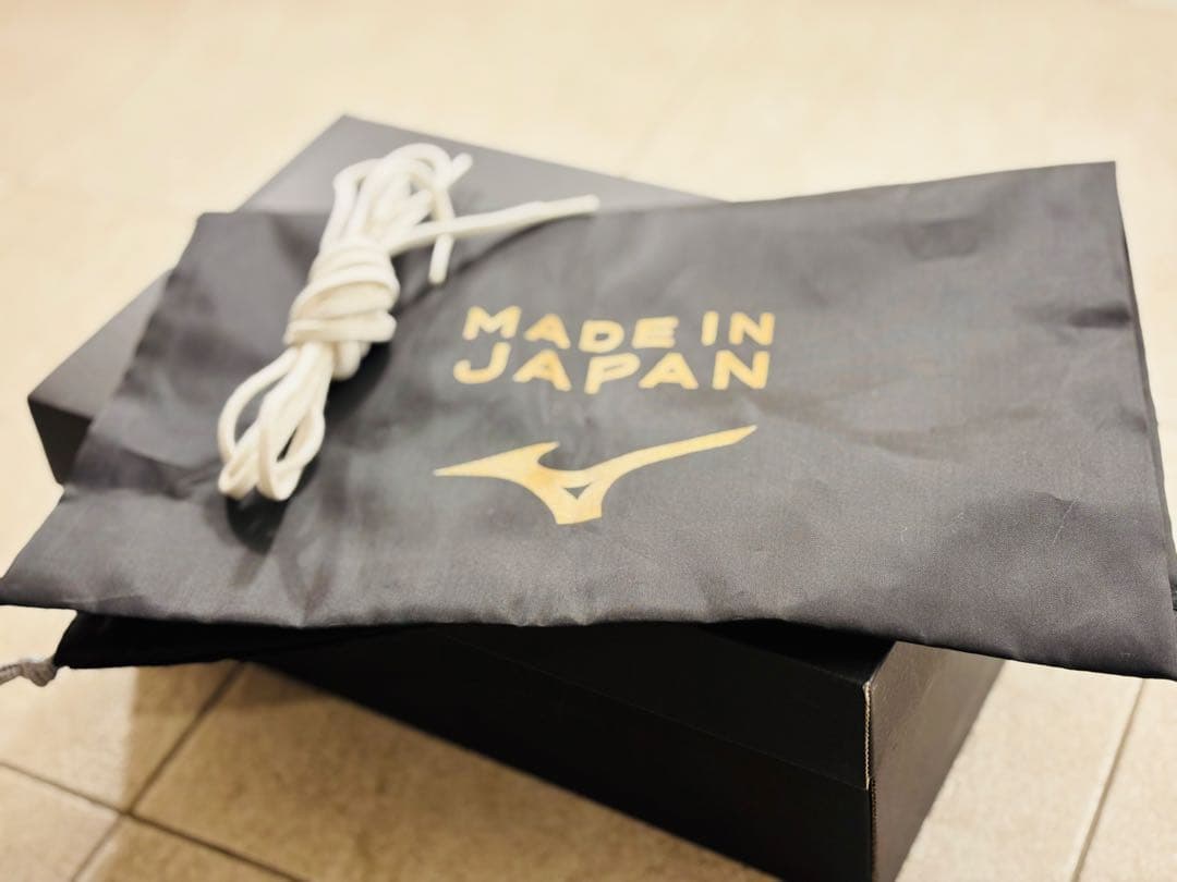 激レア【新品未使用】MIZUNOモレリアネオⅢ JAPAN／25.5cm