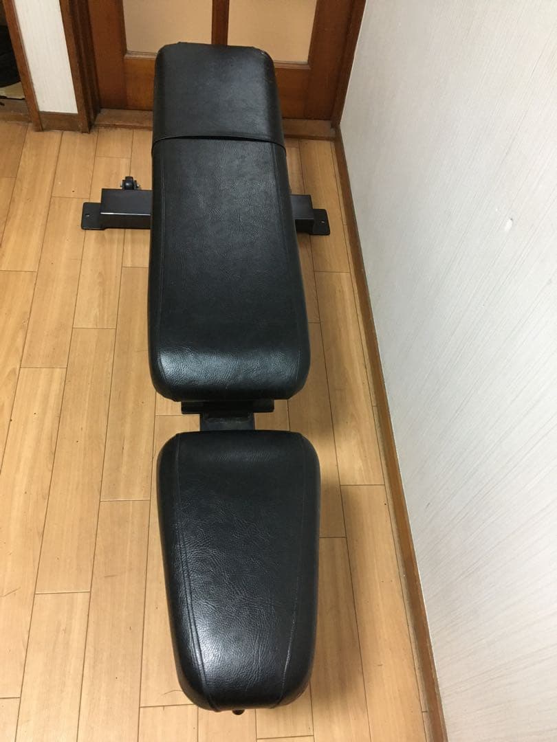 Think Fitness ベンチ　アジャスタブルベンチ　筋トレ