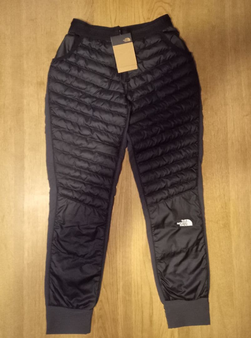 普段着にもアウトドアにも!!ザノースフェイス断熱パンツ!!