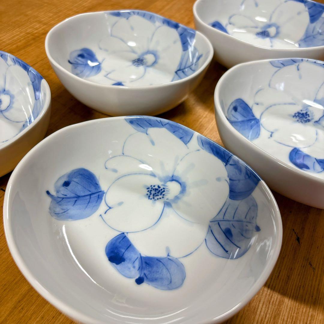 九谷焼　紅椿窯　南恵子　4.8号小鉢　いっぷく碗