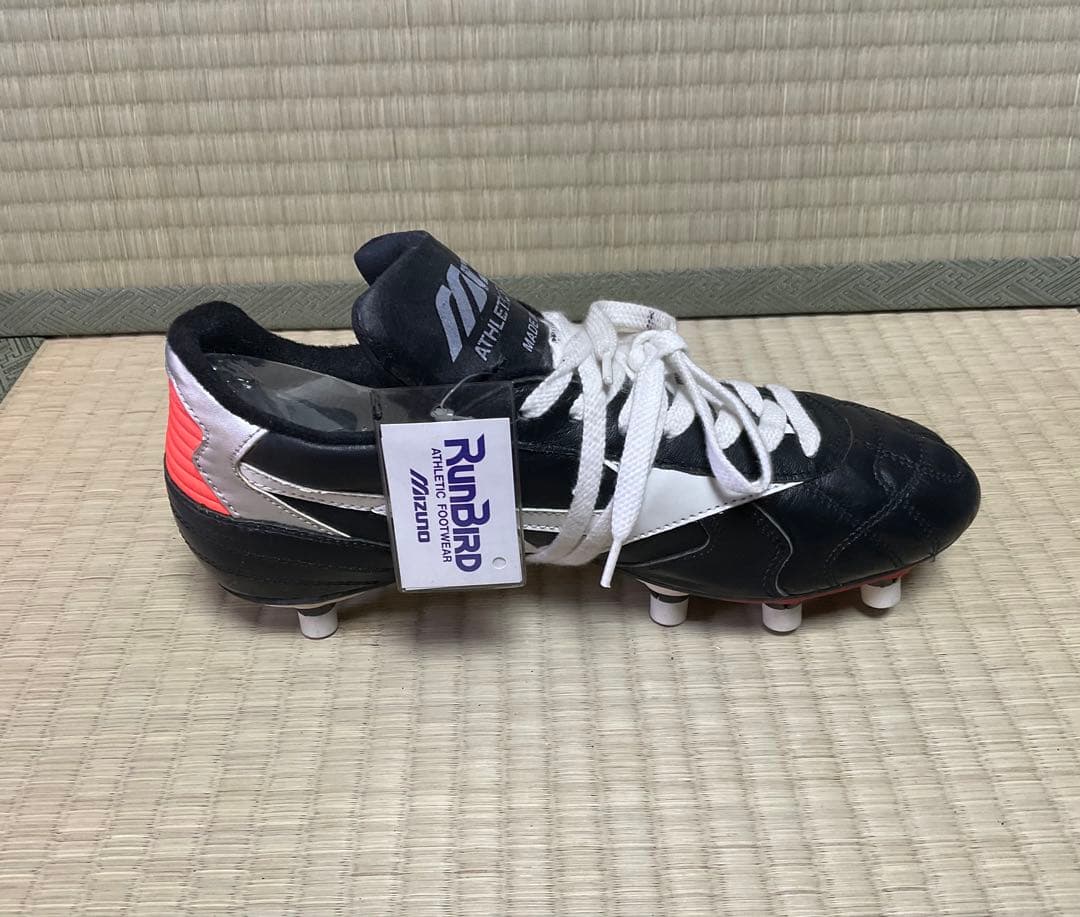 90sカリスマWTB着用と同じ最高級モデル RunBird ラグビースパイク