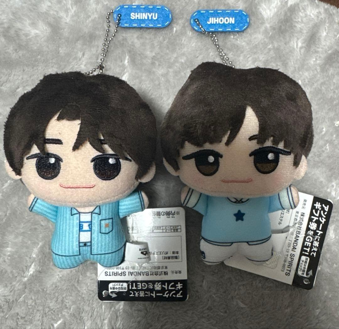 TWS ちびぐるみ シニュ・ジフンセット - メルカリ