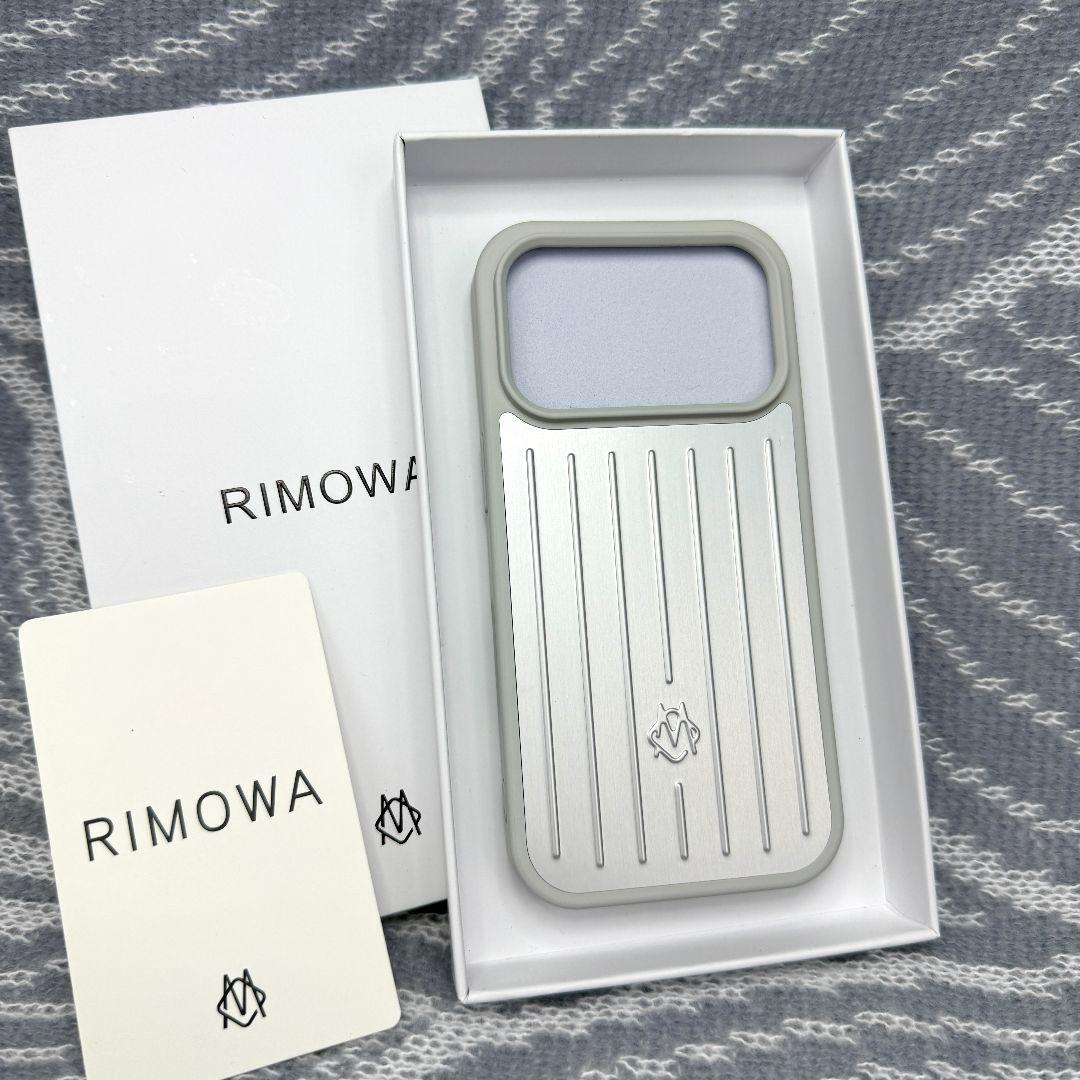 新品/未使用 RIMOWA リモワ iPhone17pro ケースシルバー - メルカリ