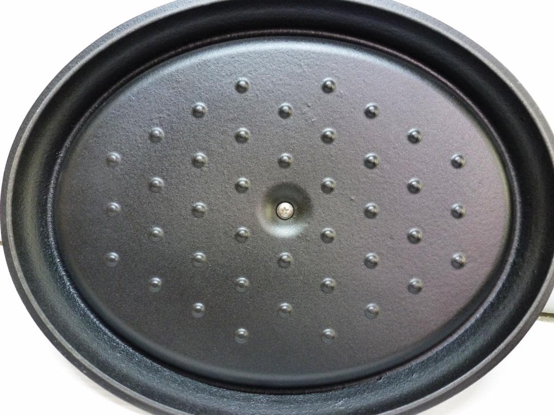 LAVA ラヴァ オーバルキャセロール 33cm マットブラック LV0012 - メルカリ