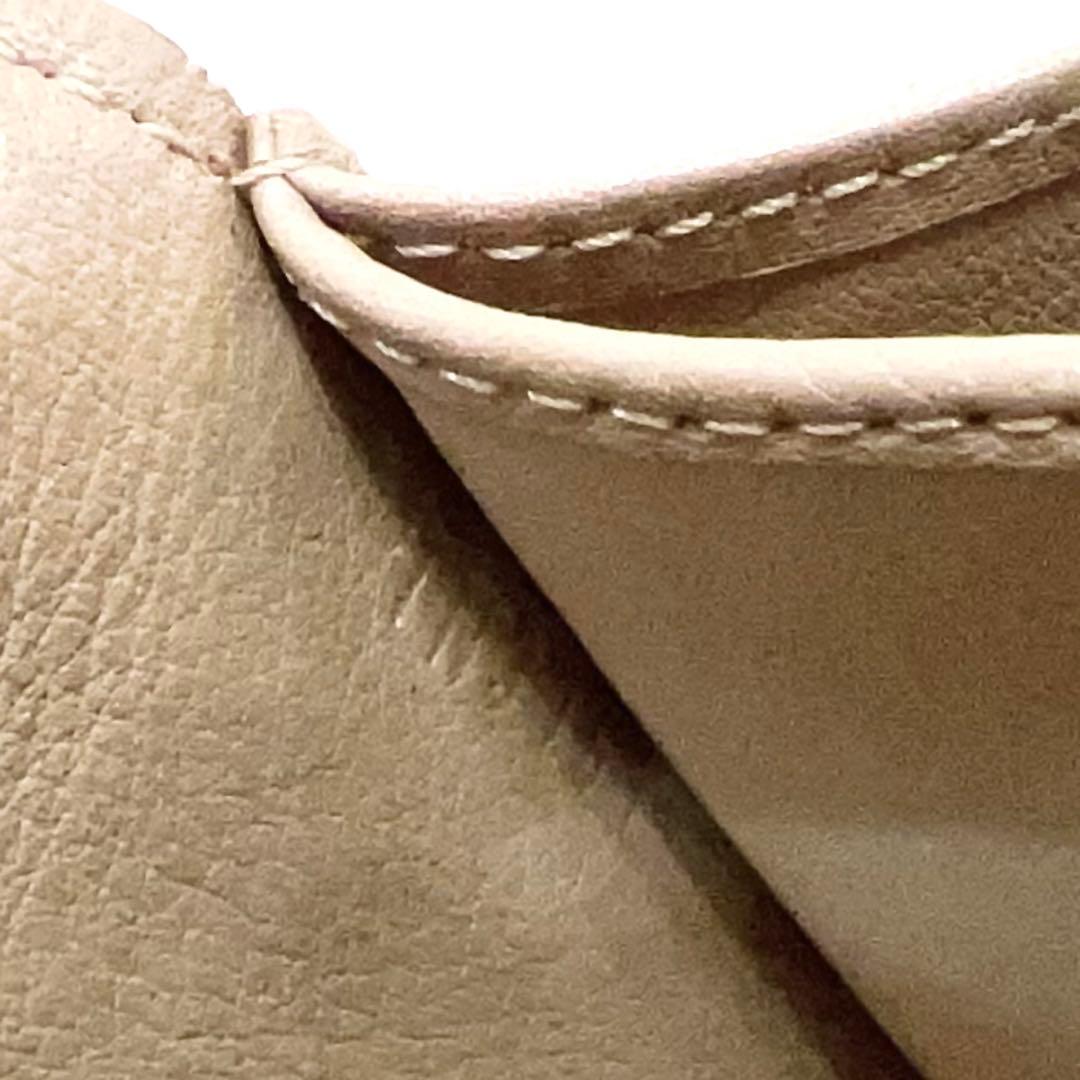 ルイヴィトン マヒナ ポルトフォイユ イリス 長財布 ベージュ M58088