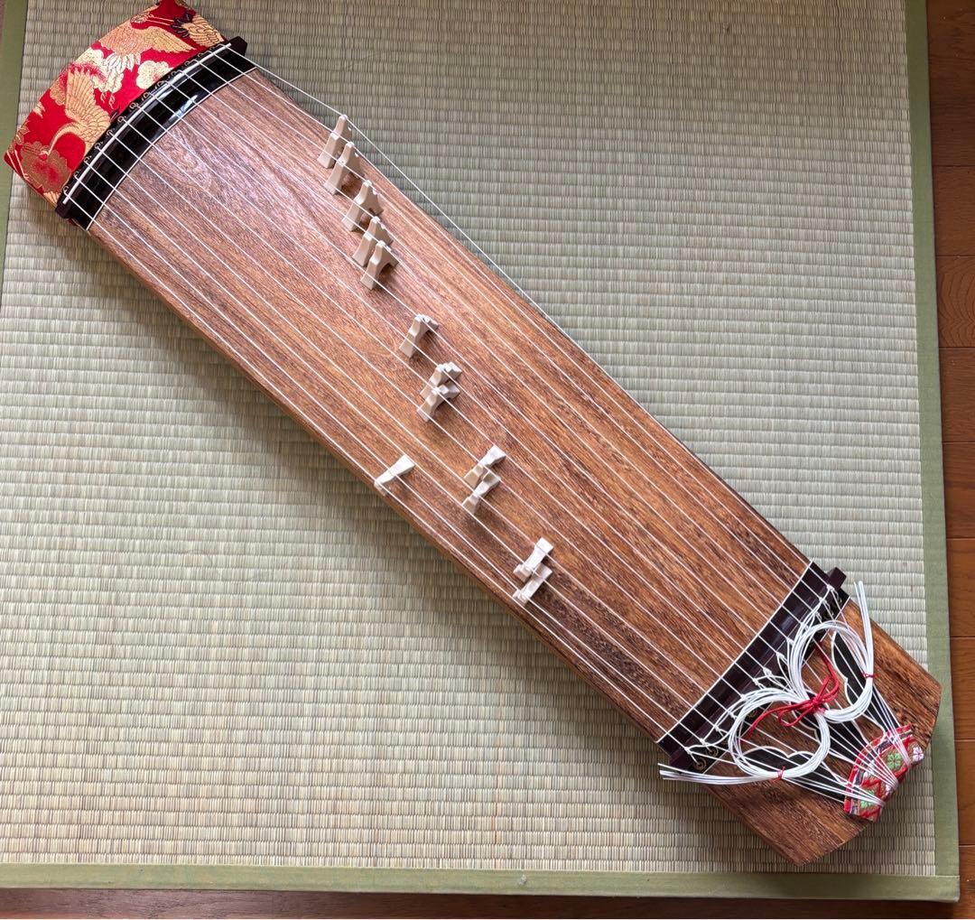 木製 筝 13弦 約92センチ 短琴 伝統的な筝 13弦 木製