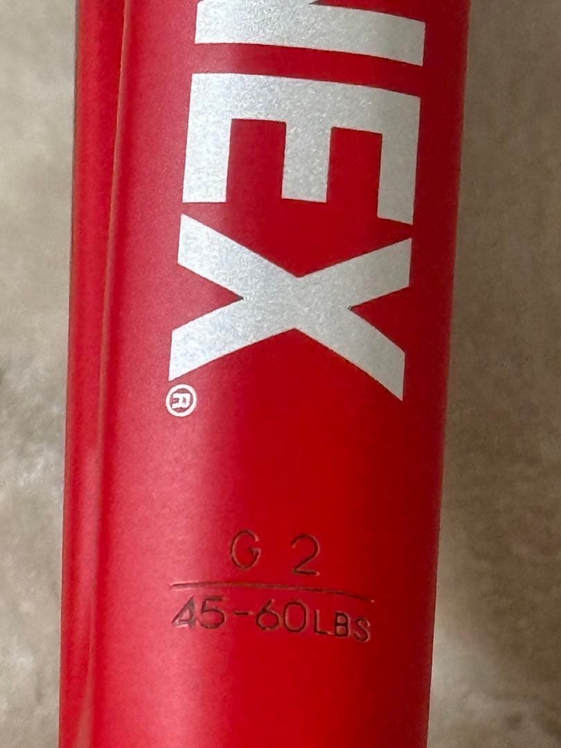 ヨネックス　テニスラケット　Vコア 100 (VCORE 100)