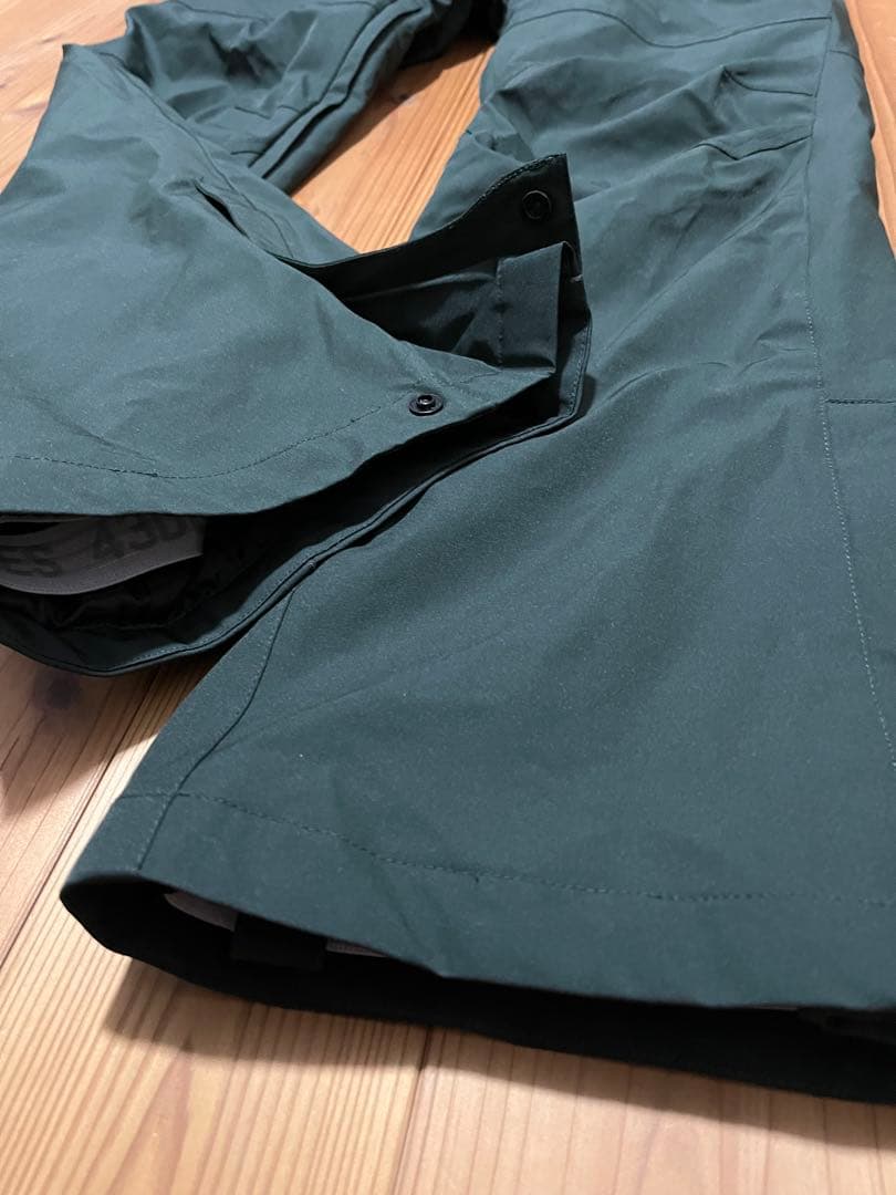 43degrees ダークグリーン ビブパンツ サロペット スノボ パンツ 緑