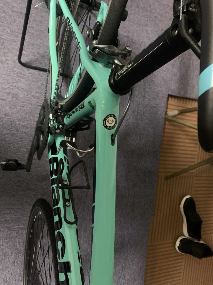Bianchi ロードバイク アクアブルー