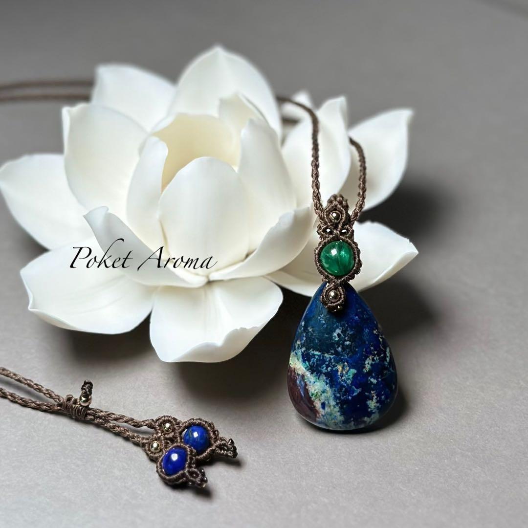 夕夏様専用/レジン/紅葉と子犬達 蓄光 オルゴナイトネックレス