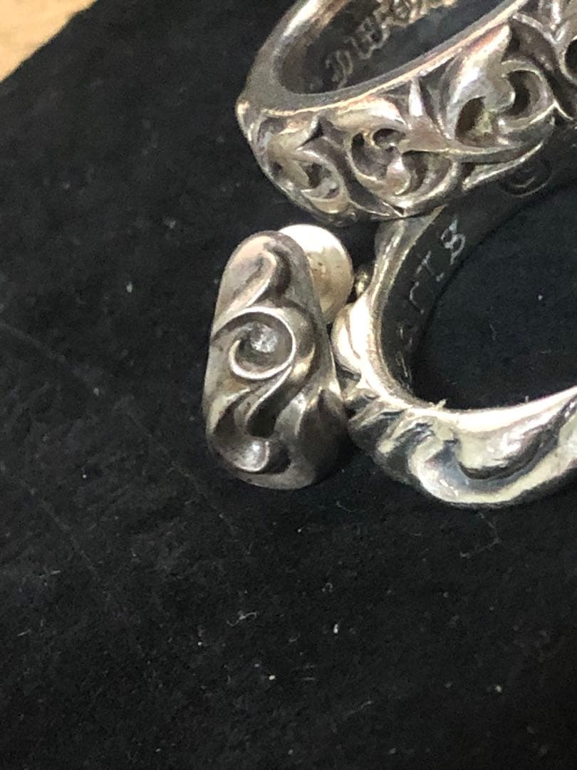 クロムハーツ カーブティアドロップ　ピアス