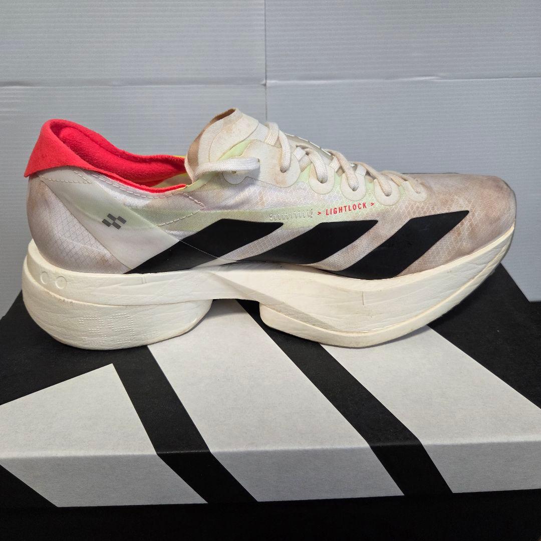 アディゼロ アディオスプロ4 25cm