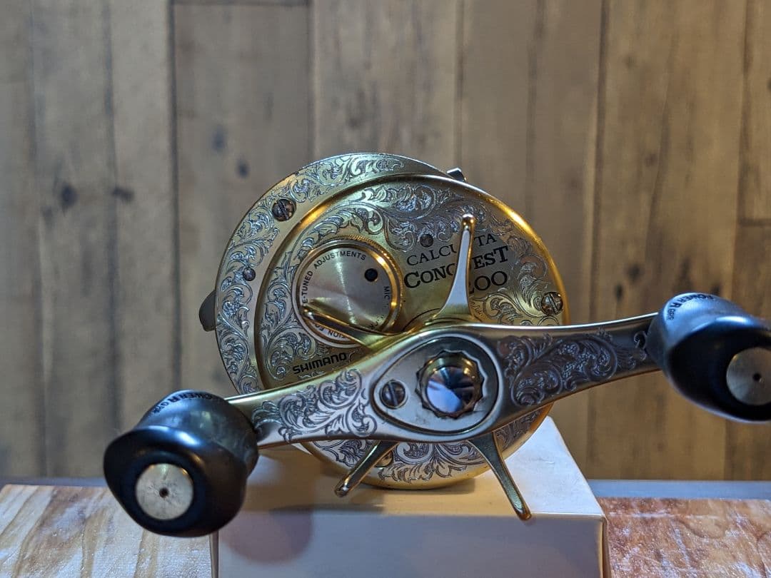 カルカッタ コンクエスト200 彫金 エングレービング カスタム