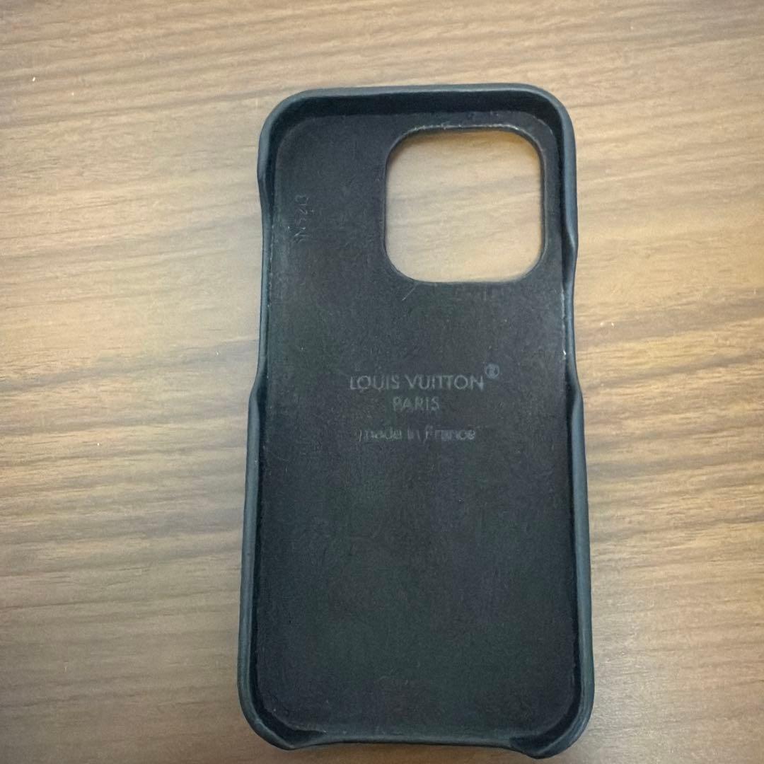 美品　ルイヴィトン　iPhone15pro スマホケース　スマホカバー　正規品