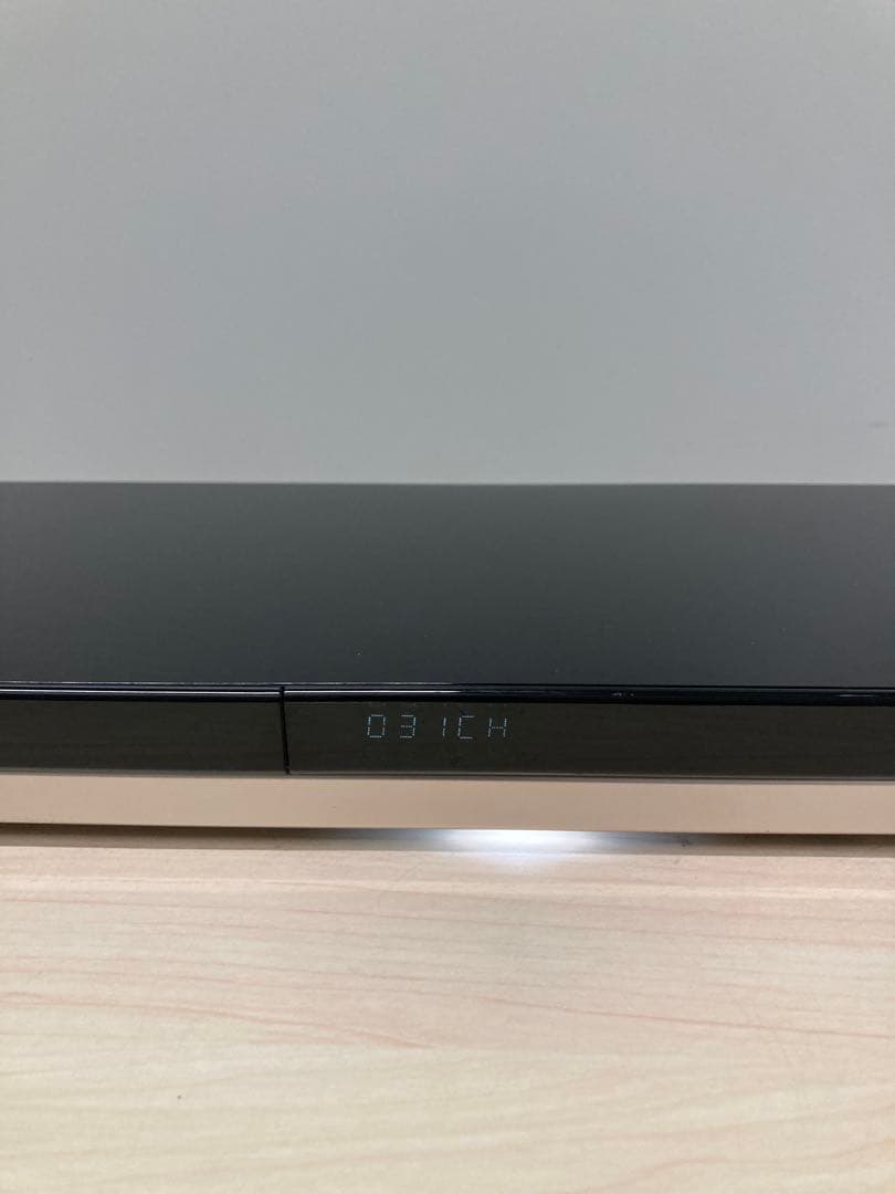 かなり綺麗　1TB リモコン新品SONY ブルーレイ BDZ-ZW1500