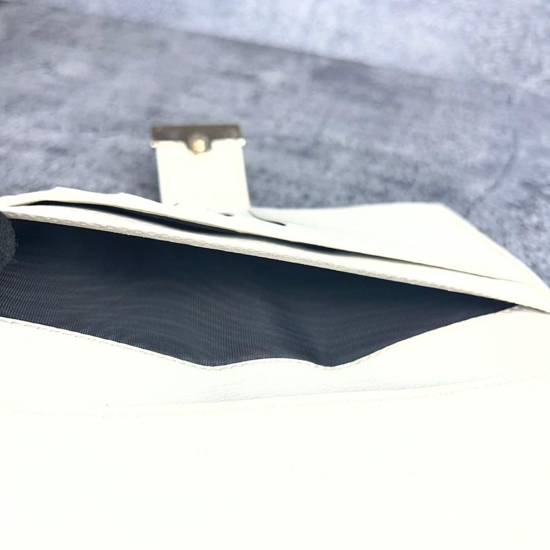 GUCCI GGキャンバス GG柄ゴールド金具 長財布 Wホック