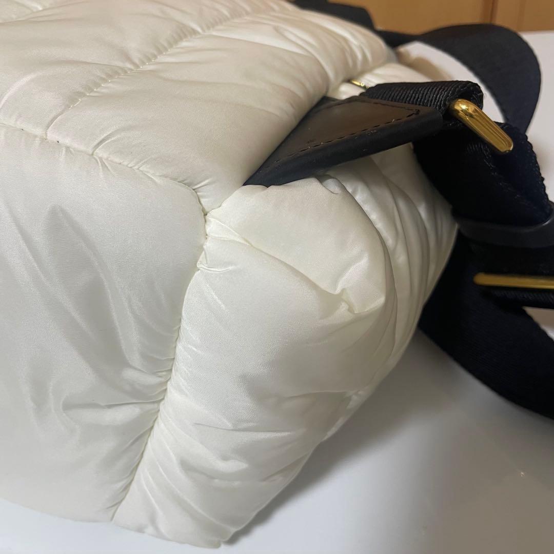 極美品　モンクレール　ASTRO BACKPACK リュック　中綿　保存袋付