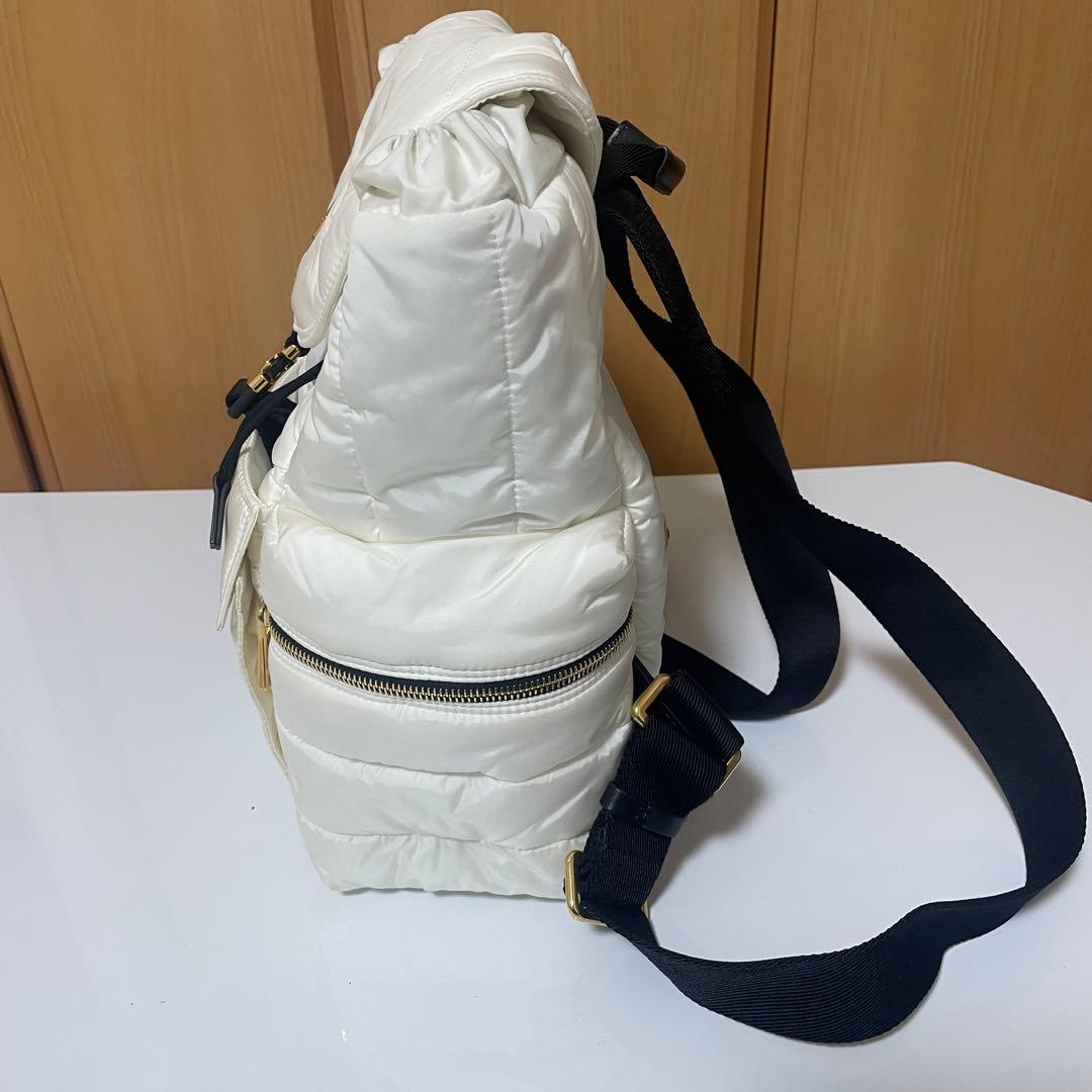 極美品　モンクレール　ASTRO BACKPACK リュック　中綿　保存袋付