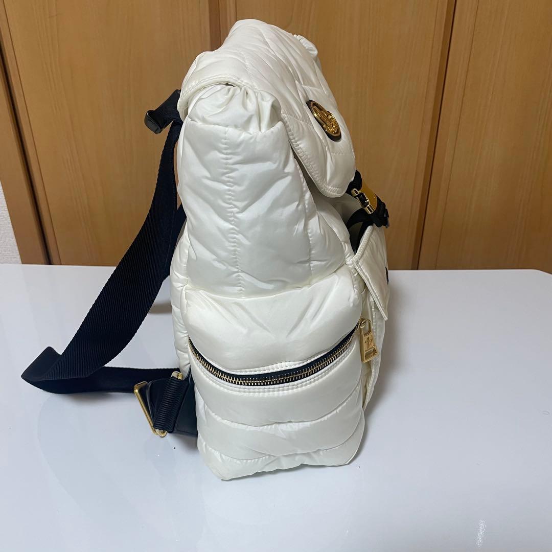 極美品　モンクレール　ASTRO BACKPACK リュック　中綿　保存袋付