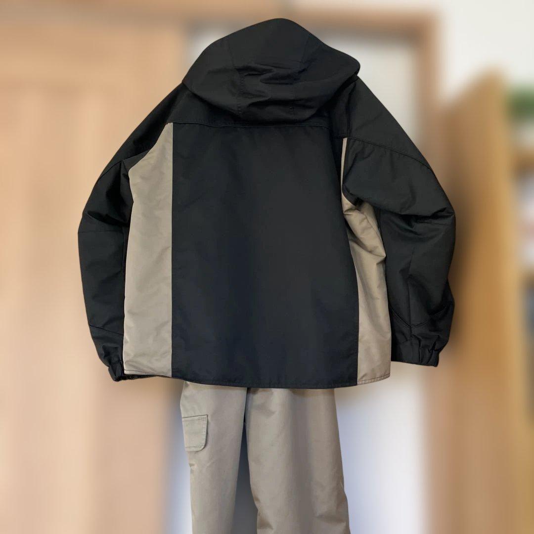 DESCENTEスノボー、スキーウェア　セットアップ　メンズM