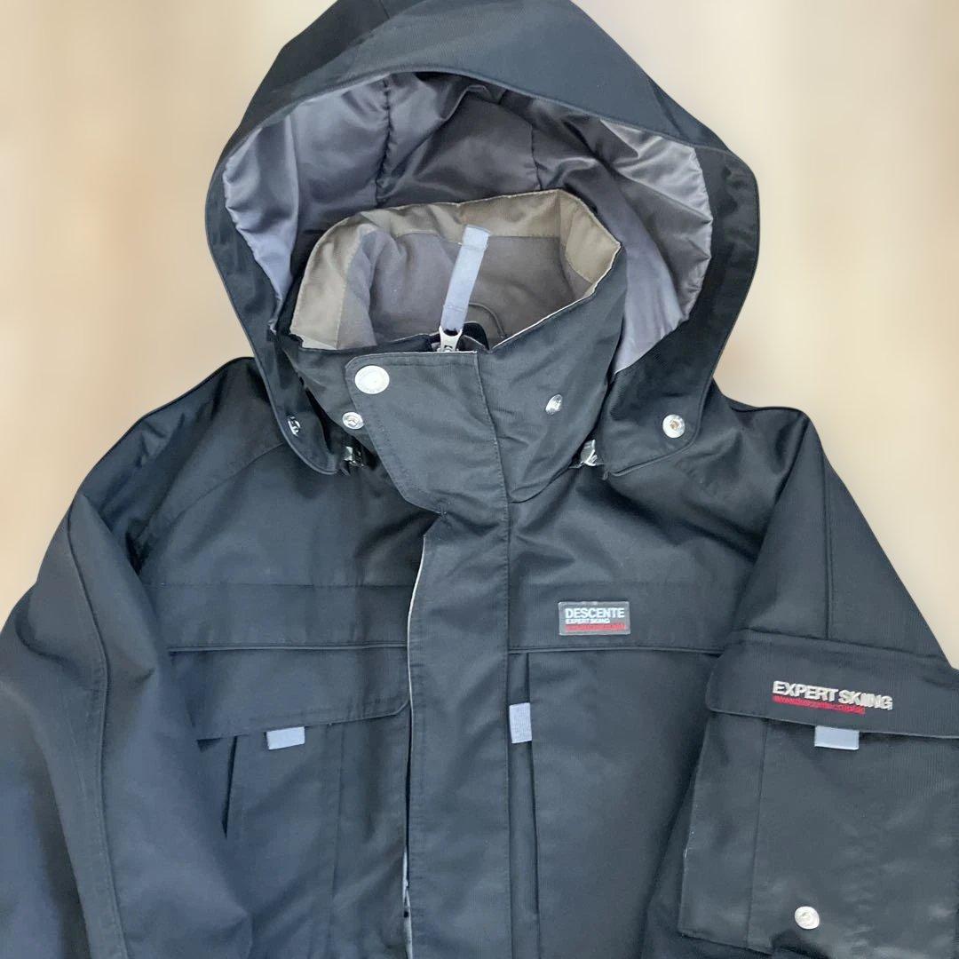 DESCENTEスノボー、スキーウェア　セットアップ　メンズM