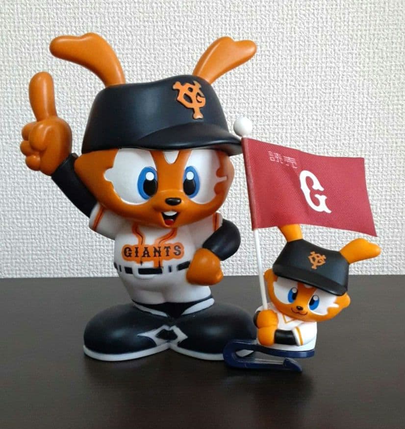 読売ジャイアンツ 巨人 ジャビット 貯金箱 キャップマスコット - メルカリ