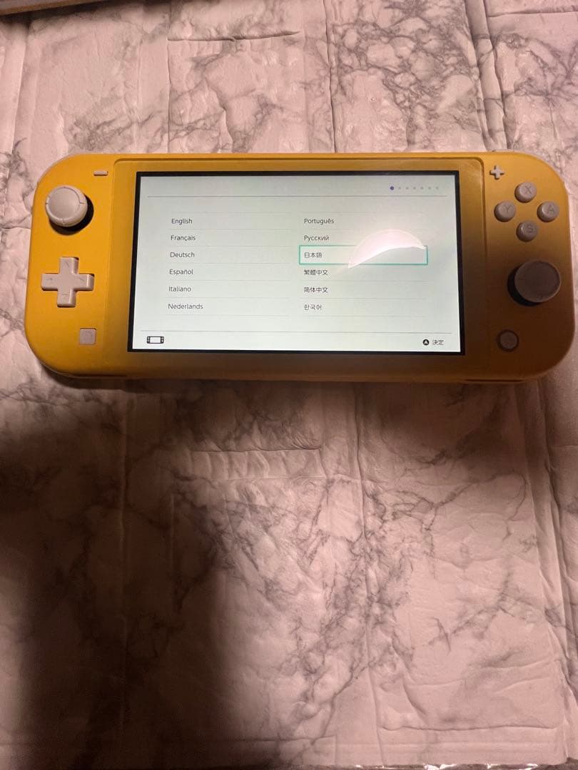 Nintendo Switch Lite イエロー 美品動作不良なし！