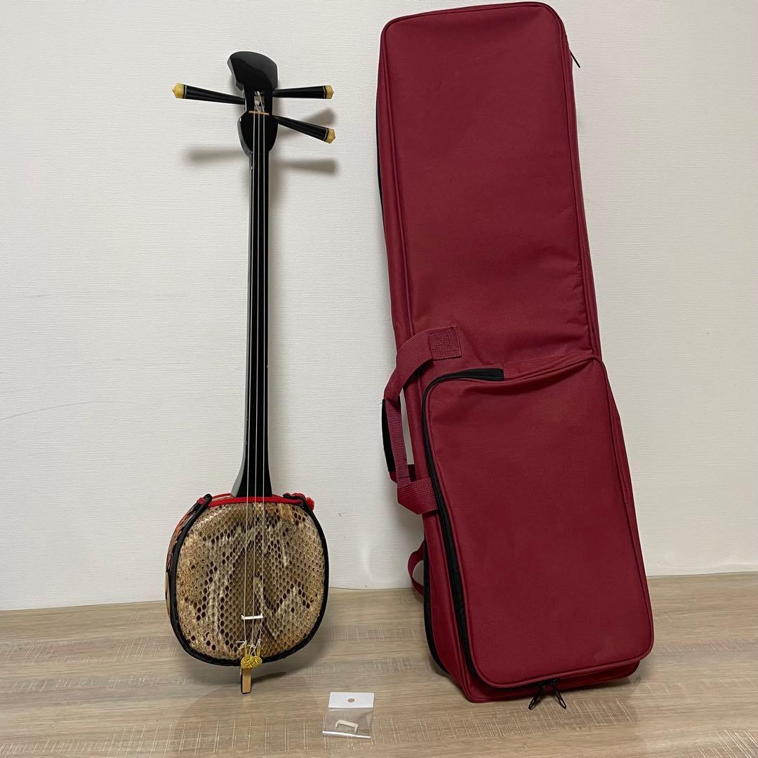 沖縄三線 本蛇皮 三味線 胴巻き 和楽器　★ソフトケース付き★