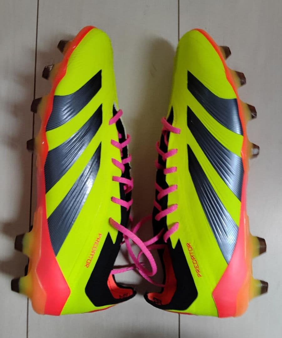 特価！未使用 25.5cm プレデターエリート HG/AG