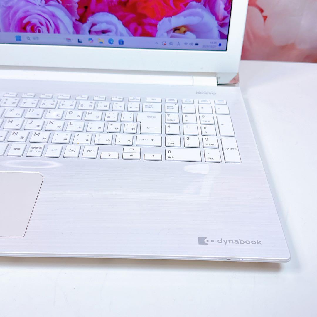 美品✨ 新品SSD✨ノートパソコン windows11✨カメラ✨オフィス 薄型